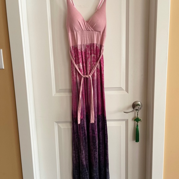 Summer dress. Open back. - Picture 3 of 4